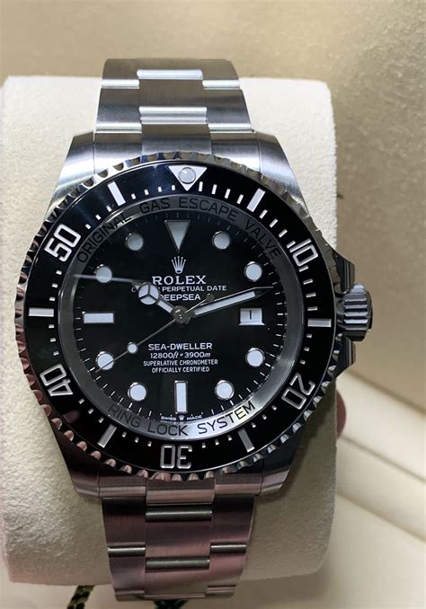 rolex sea dweller 126660 price.